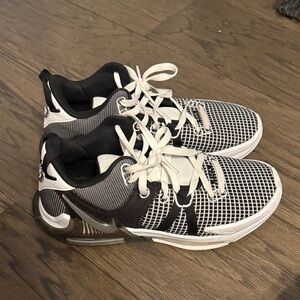 Nike Black and White Basketball Sneakers